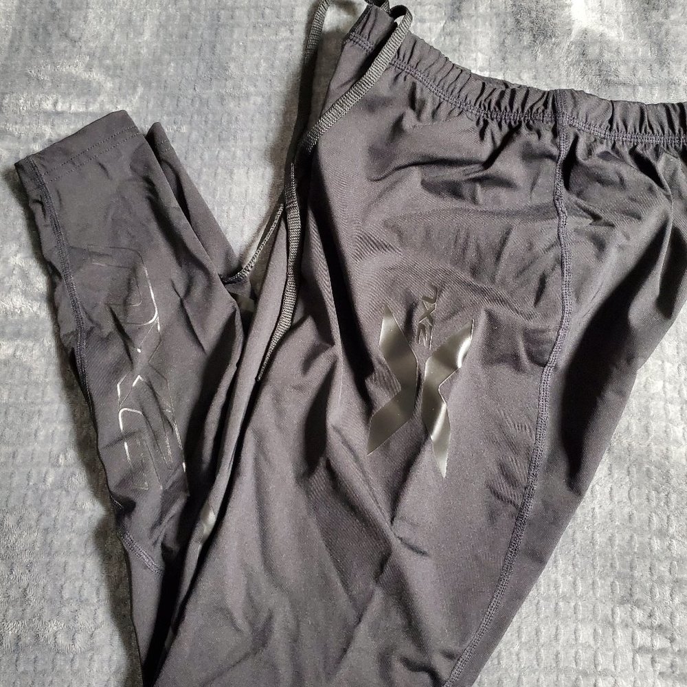 2XU Compression Tights